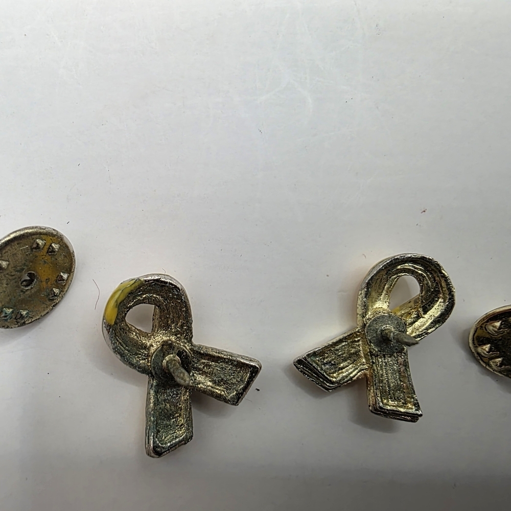 Yellow Ribbon Pins - Picture 7 of 10